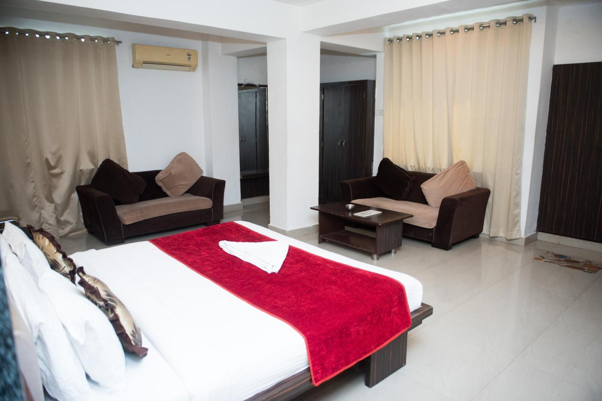 Hotel Balaji Central Ratlām Eksteriør billede
