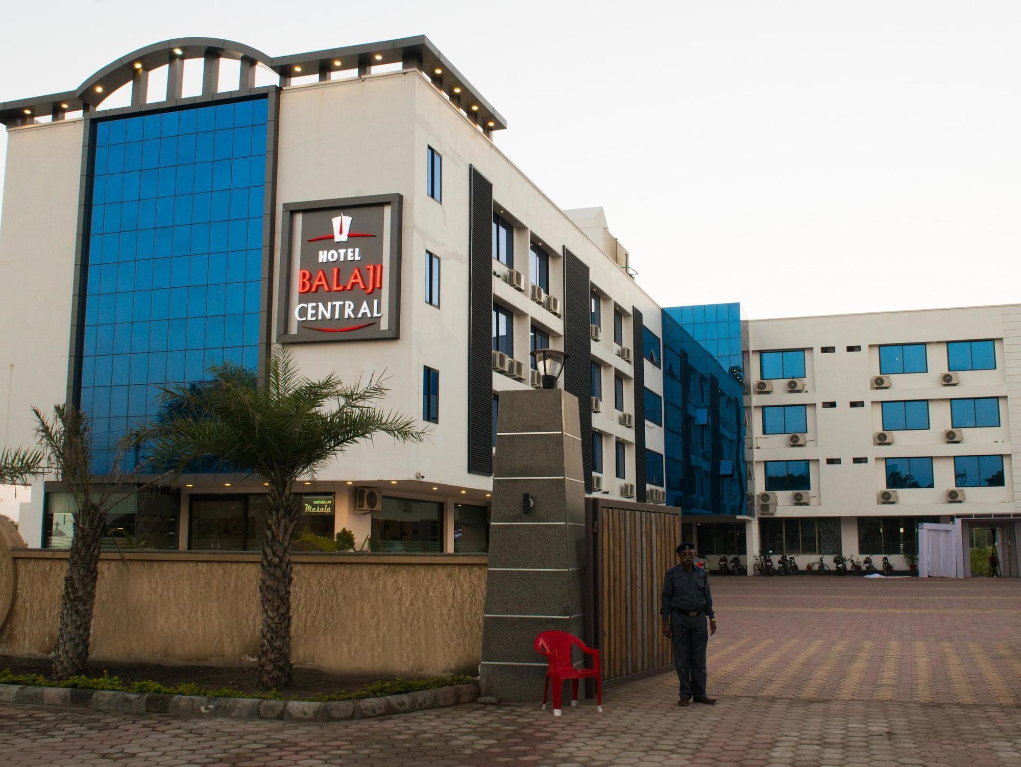 Hotel Balaji Central Ratlām Eksteriør billede